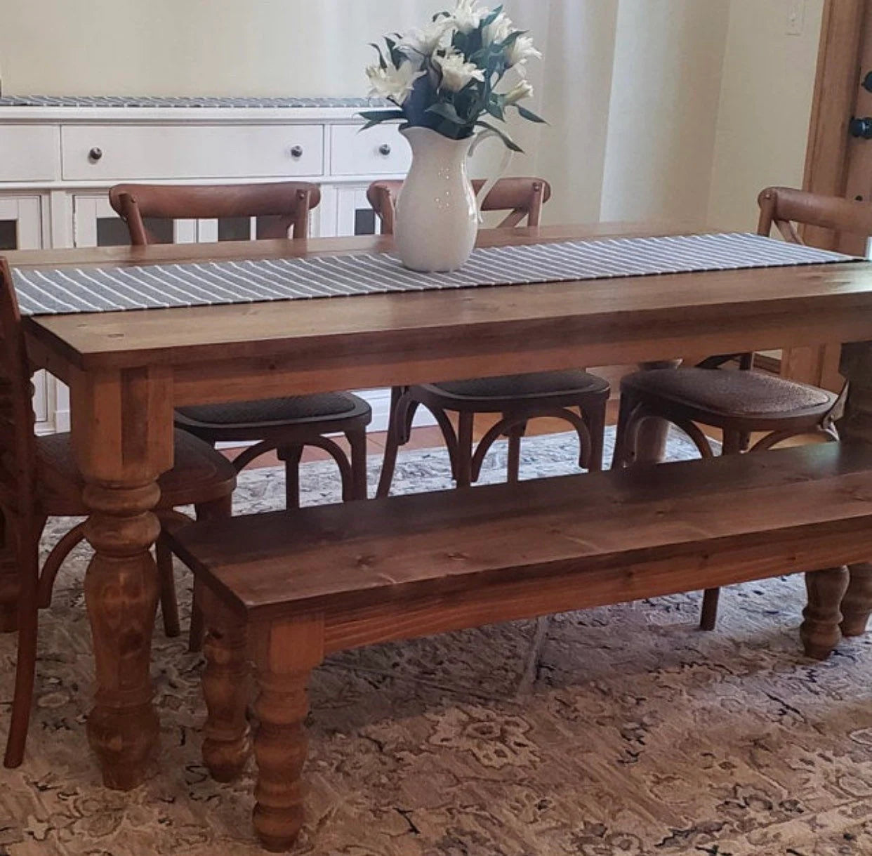 Farmhouse Table, Dining Table, Table in Pine