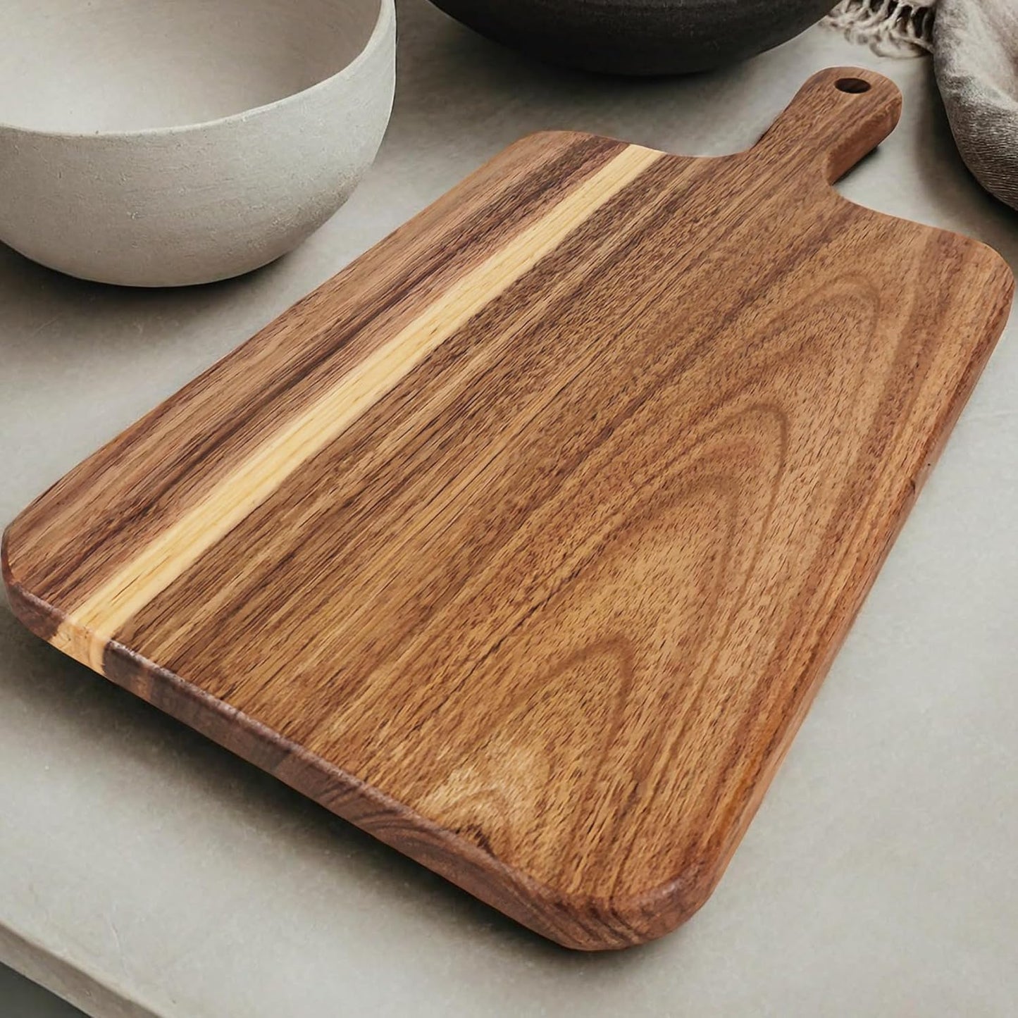 Acacia Wood Cutting Board with Handle, Wooden Cutting Boards, Chopping Board, Charcuterie Board, Serving Board for Cheese, Bread, Pizza, Vegetables & Fruits (1, 13.8"L X 7"W)