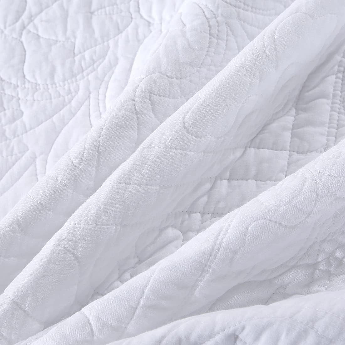 100% Cotton Quilted Pillow Sham Floral Printed Pillow Cover King Size, Set of 2, White