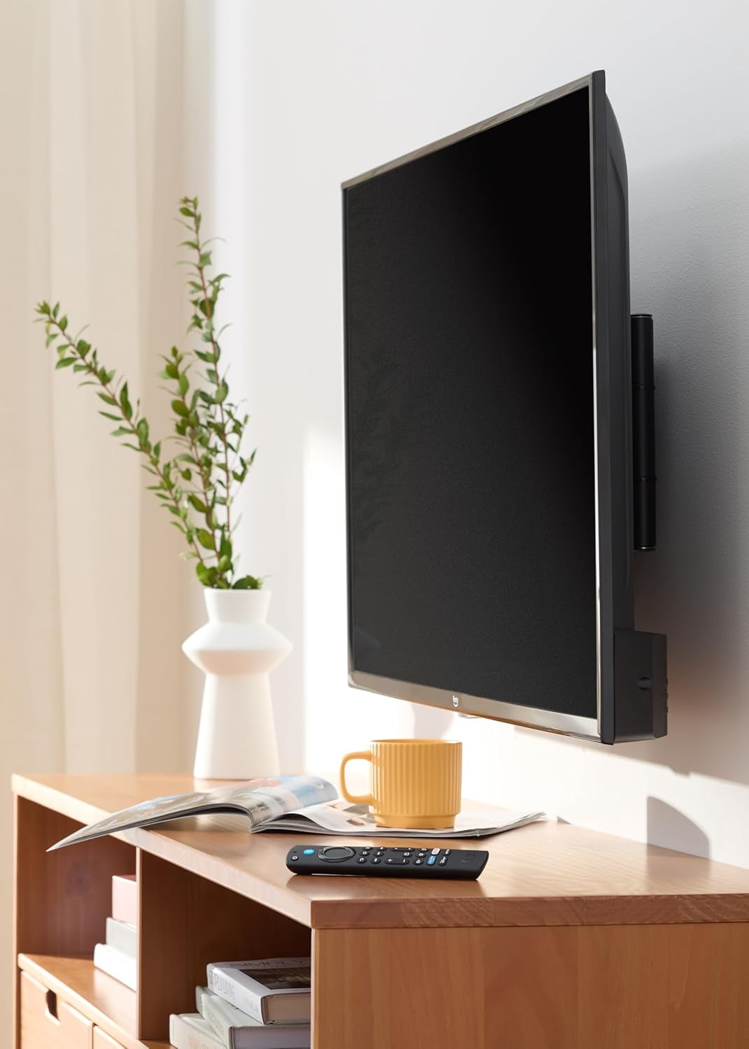 Full Motion Articulating TV Monitor Wall Mount for 26" to 55" Tvs and Flat Panels up to 80 Lbs, Black