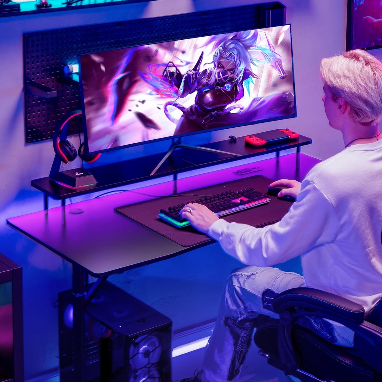 Gaming Desk with LED Lights, 55 Inch Large Computer Gamer Desk with Monitor Stand & Power Outlet, Ergonomic Carbon Fiber Surface Gaming Table with Mouse Pad for Home Office, Carbon Black