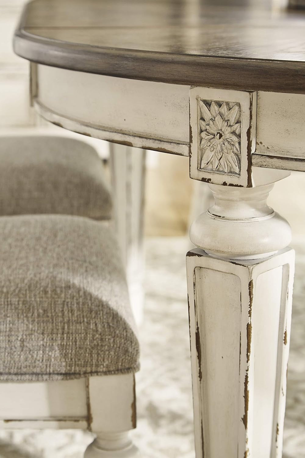 Realyn Dining Room Table, 0, Chipped White