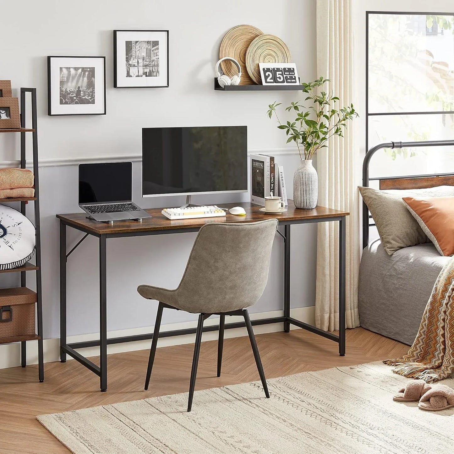 Computer Desk, Office Work Desk, 23.6 X 53.1 X 29.9 Inches, for Study, Bedroom, Home Office, Living Room, Rustic Brown and Ink Black ULWD043B01