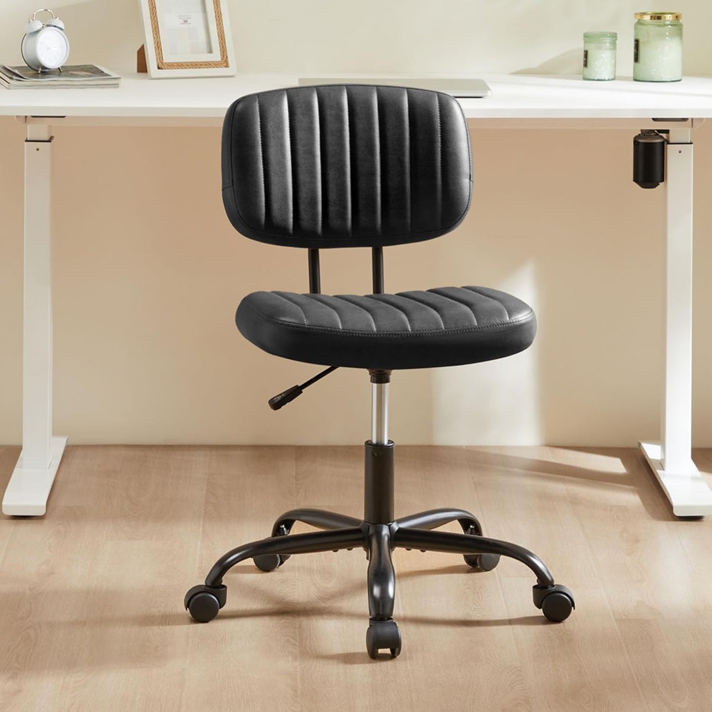 Small Office Desk Chair with Wheels Armless Comfy Computer Chair with Lumbar Support, PU Leather Low Back Adjustable Height 360° Rolling Swivel Task Chair without Arm for Home, Bedroom