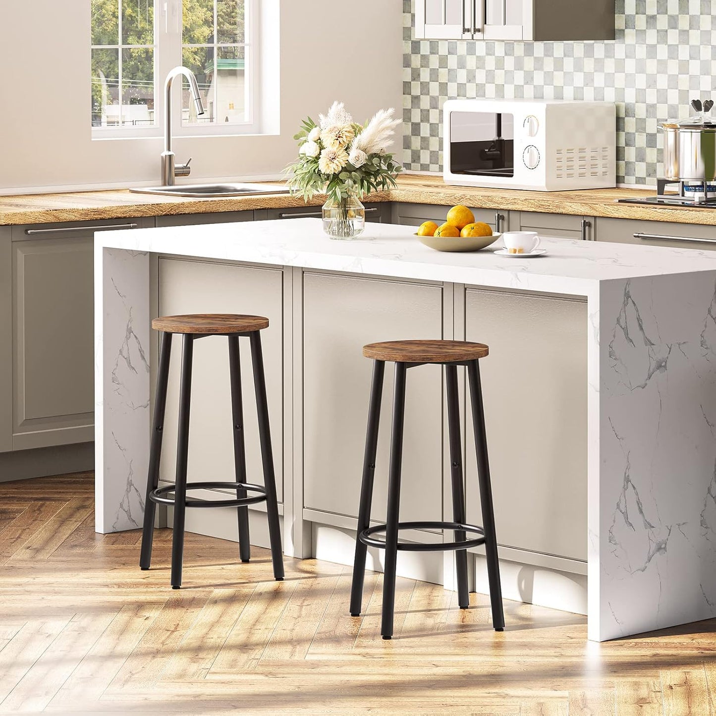 Bar Stools, Set of 2 Bar Chairs, Kitchen round Height Stools with Footrest, Breakfast Bar Stools, Sturdy Steel Frame, for Dining Room, Kitchen, Party, Easy Assembly, Rustic Brown BF03BY01