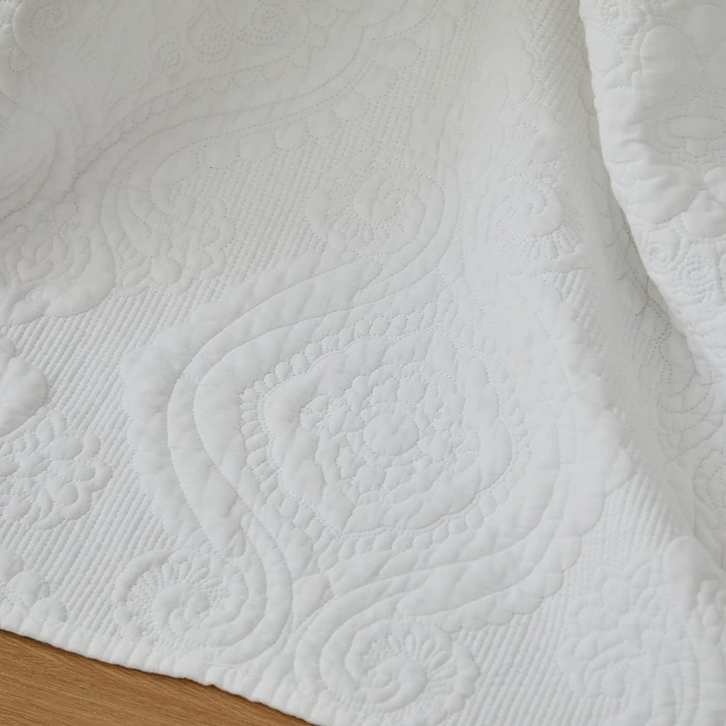 White Damask Quilted Pillow Shams Cotton King Size Pillow Cases Set of 2 Comfy Soft Decorative Pillow Covers for Bed Pillows