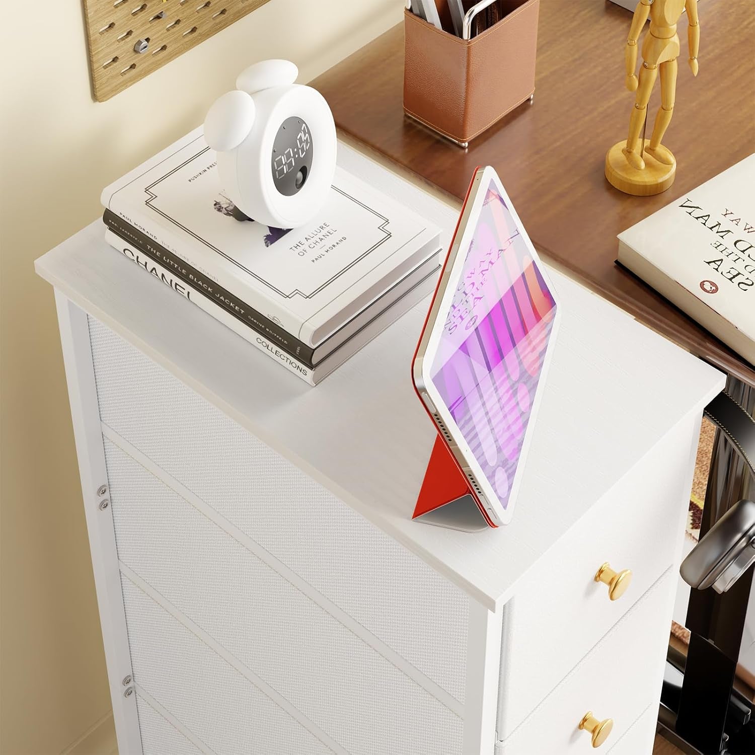 Narrow Storage Cabinet, Narrow Nightstand Dresser with 4 Drawers, Slim Fabric Dresser Storage Tower for Small Spaces, White Dresser, for Bedroom, Bathroom, Laundry, Closet