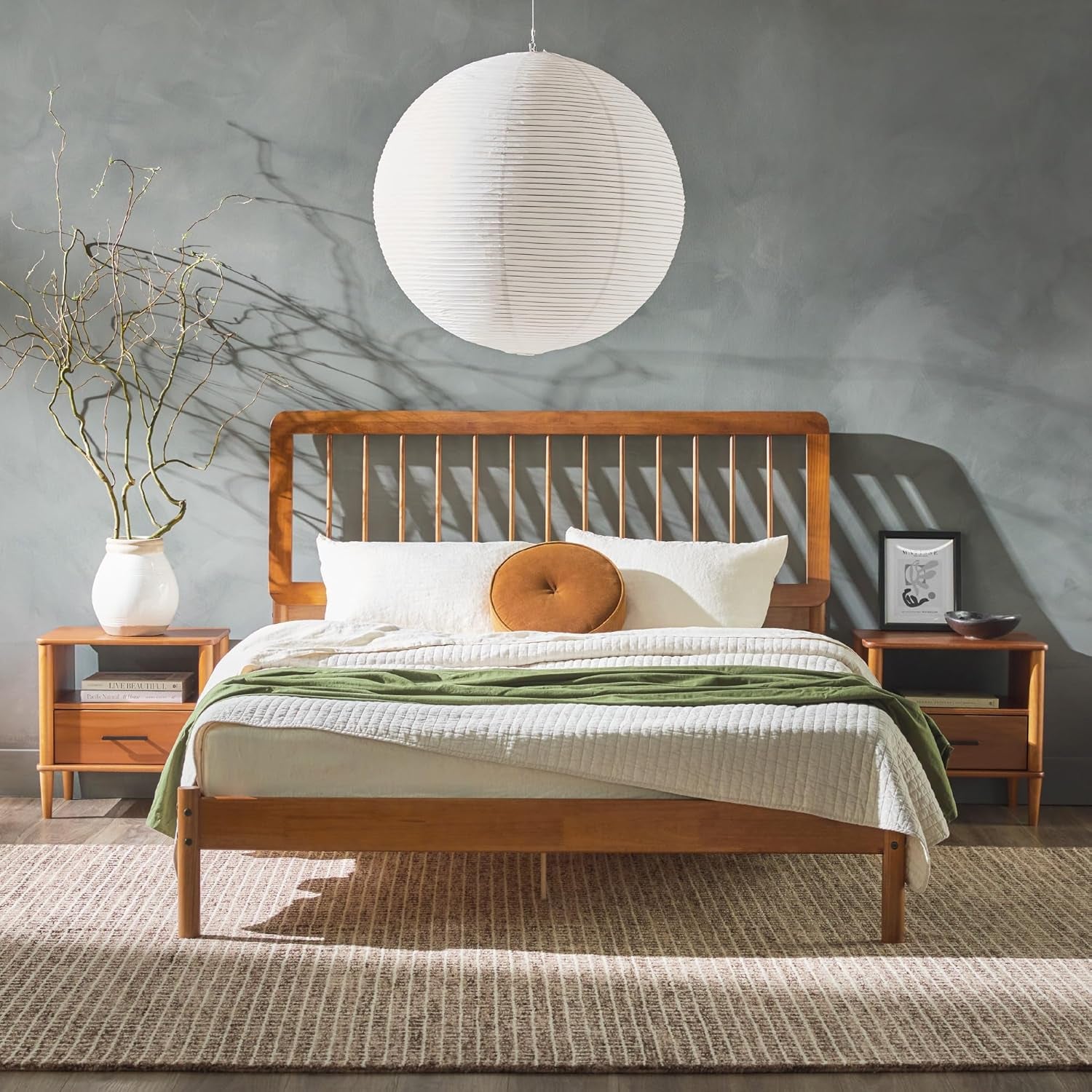 Clemente Mid-Century Modern Spindle Headboard Queen Bedframe, Queen Size, Caramel