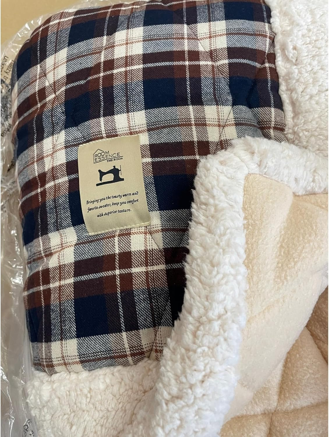 Kotatsu Futon Comforter Square Shape W75 X D75 Inches, Polyester Fabric Material, Home and Living, Navy Checked Design KK-103BL, This Order Comes Only Futon Comforter