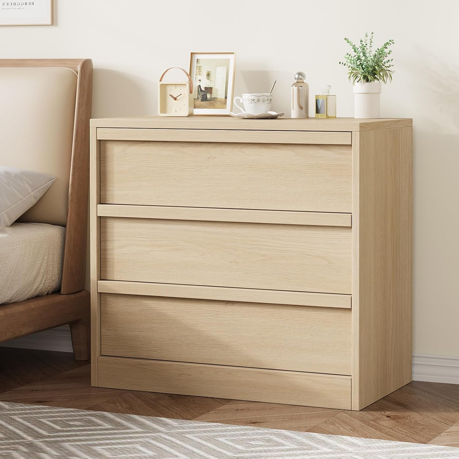 3 Drawer Dresser for Bedroom, Natural Oak Nightstand 3 Chest of Drawers with Large Storage, Small Modern Bedside End Table for Living Room, Nursery, Entryway
