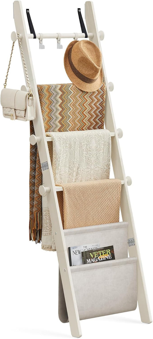 Blanket Ladder for Living Room, 5-Tier Wooden Ladder Shelf, Decorative Farmhouse Blanket Rack with Synthetic Leather Bag, Metal Hooks, Side Hooks, for Bedroom, Cream White ULLS022W01