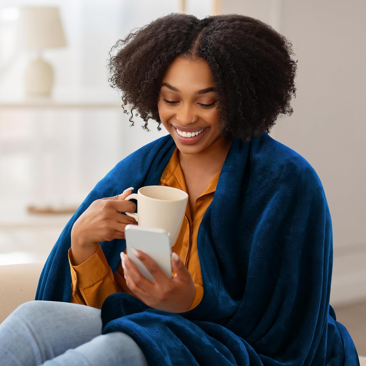 Fleece Blanket Queen Size Navy 300GSM Luxury Anti-Static Fuzzy Soft Microfiber Bed Blanket (90X90 Inch)