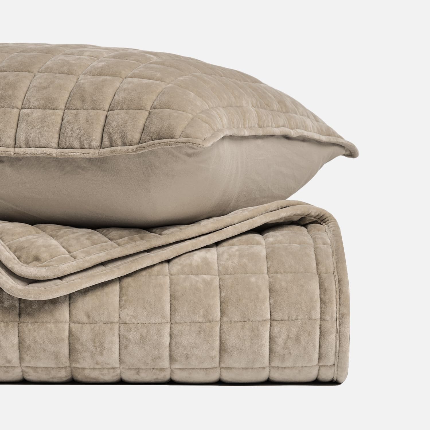 Luxury Velvet Quilt Set King Size Bedding Sets, Ultra Soft Velvet Comforter Set, Lightweight Channel Box Stitch Oversized Bedspread Coverlet for All Season, with 2 Shams, Urban Taupe