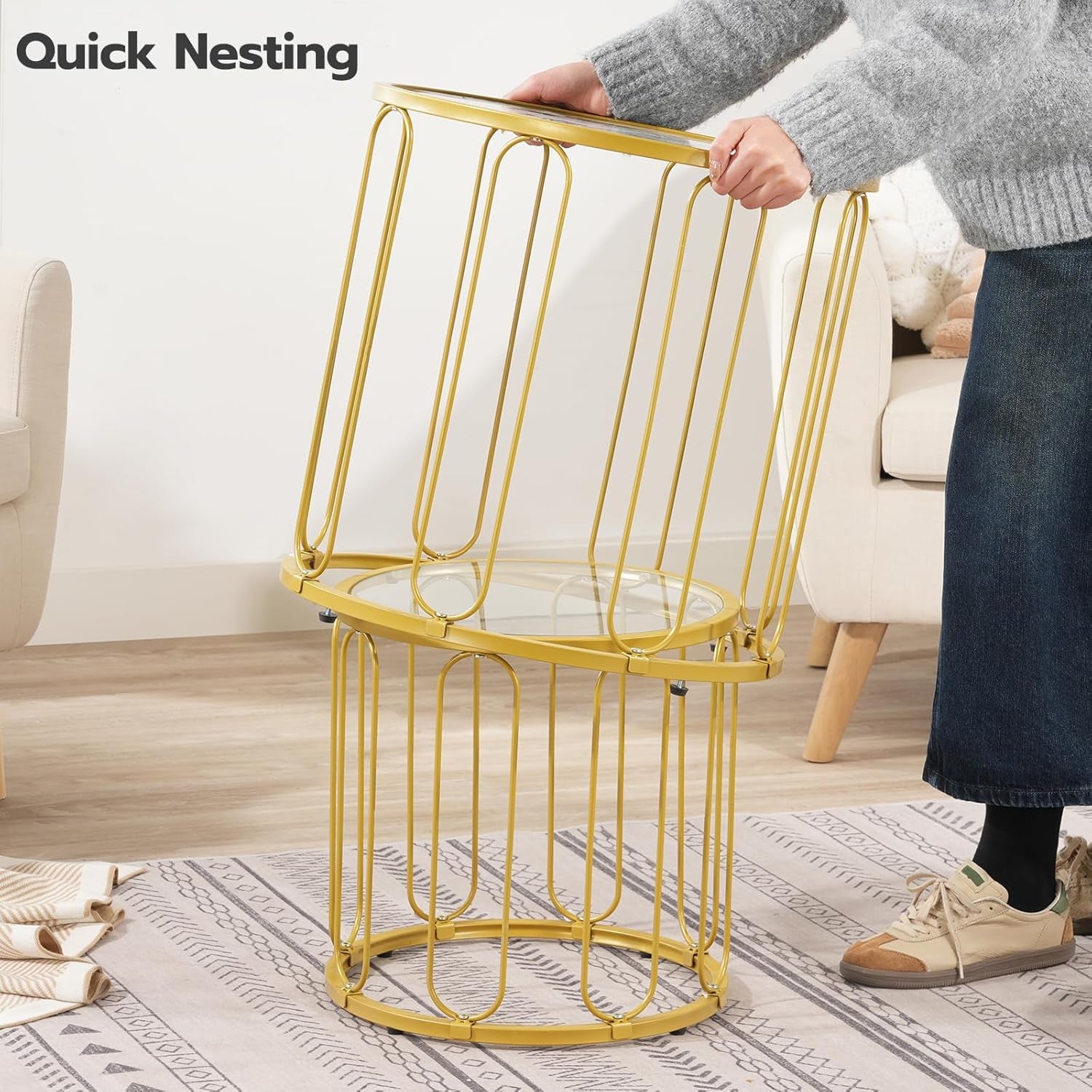 Small Coffee Table Set of 2, Gold Accent End Tables with Metal Frame, round Coffee Side Table with Tempered Glass Tabletop, for Living Room, Bedroom, Gold GD113BZ01