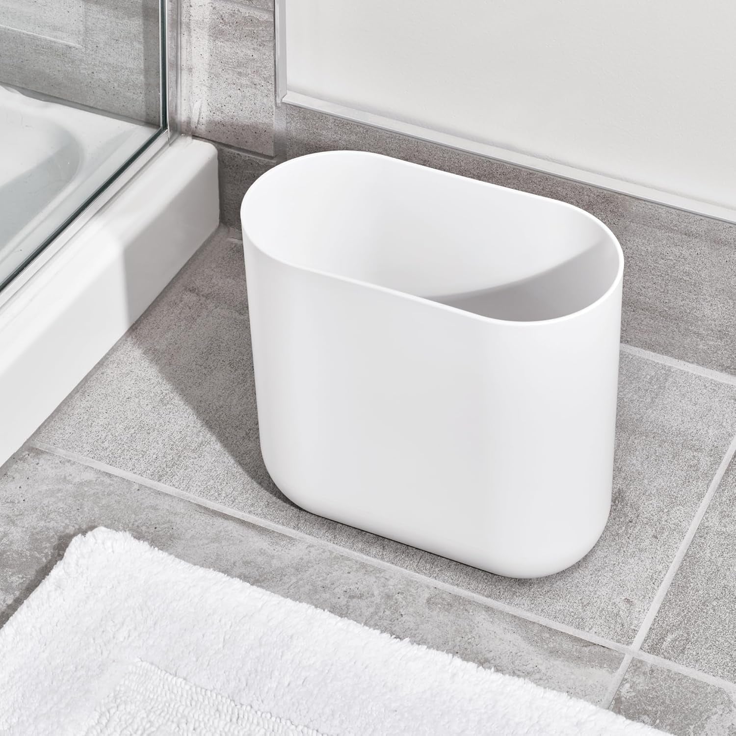 Small Slim Plastic Bathroom Trash Can, Garbage Can for Bedroom, Office, Desk, Dorm, White