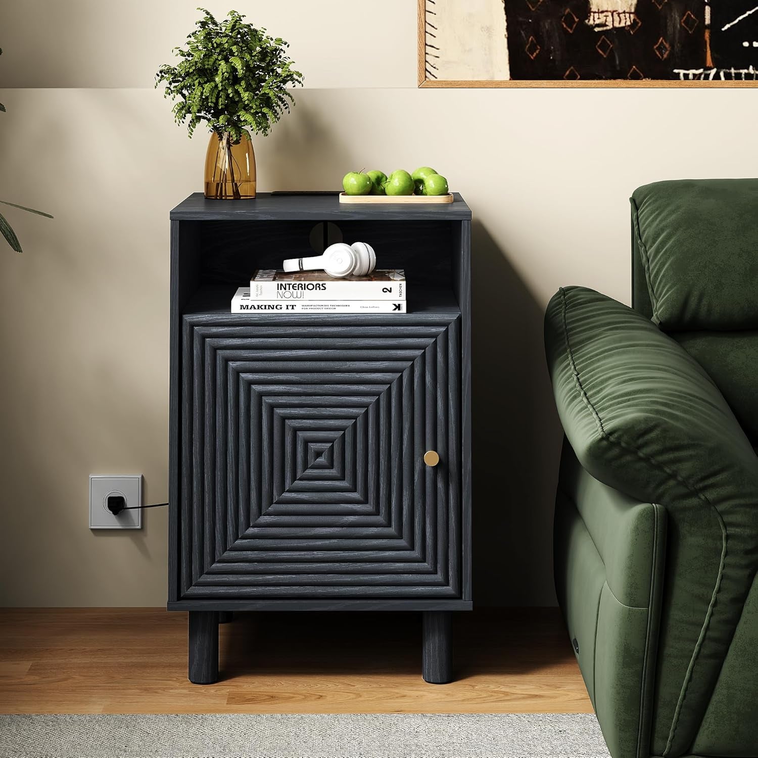 Nightstand Set of 2, Modern Side Table with Charging Station, Accent End Table with Solid Wood Legs, Bedside Table for Bedroom, Entryway, Black