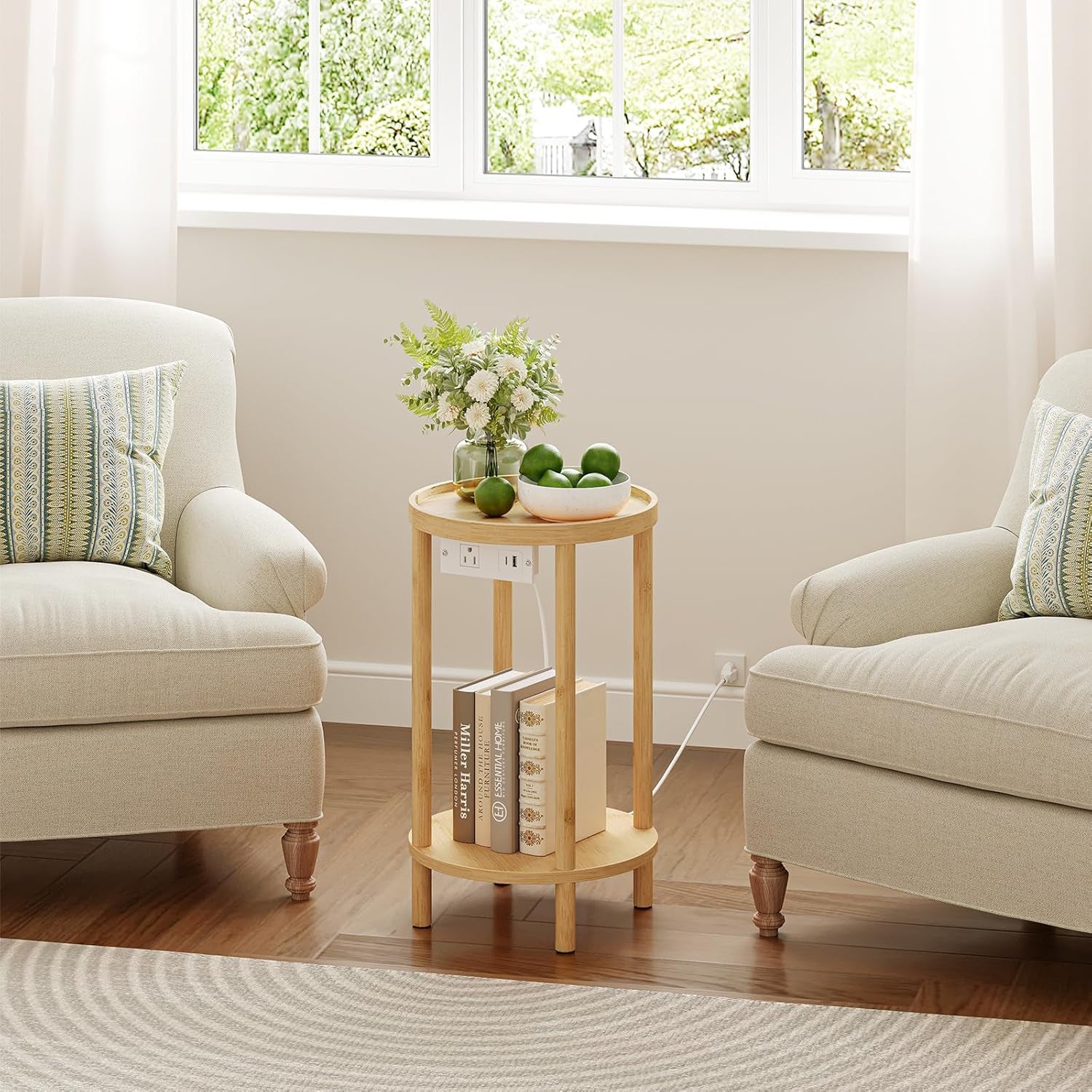 Small round Side Table with Charging Station, 2-Tier round Bamboo End Table, Compact Sofa Bedside Table for Small Space, Easy Assembly, for Living Room, Bedroom, Apartment, Natural YL156UBZ01