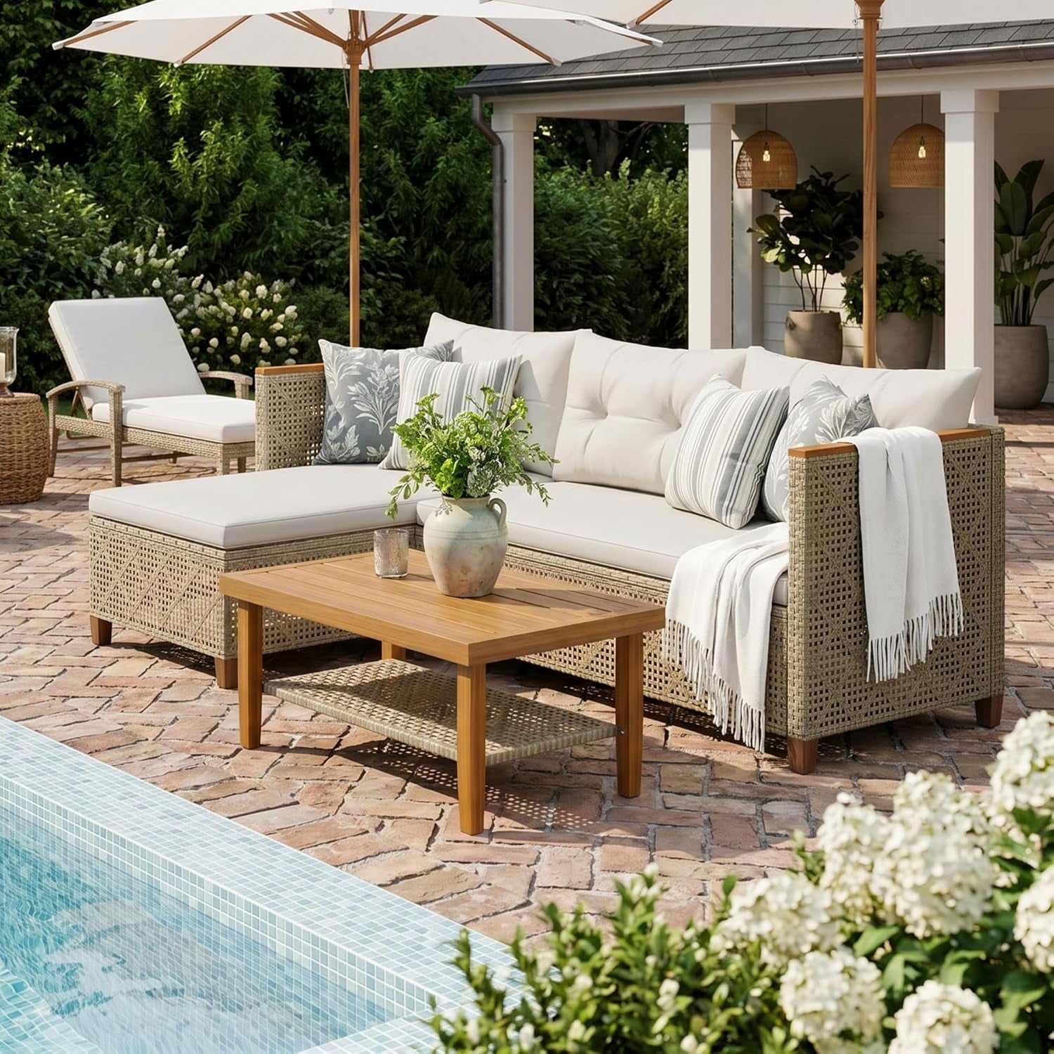 Wicker Patio Furniture Set, 3 Pieces Outdoor Sofa with Tufted Pillow,Pe Rattan Small Sectional Couch Set for Backyard, Deck,Porch & Poolside(Brown)