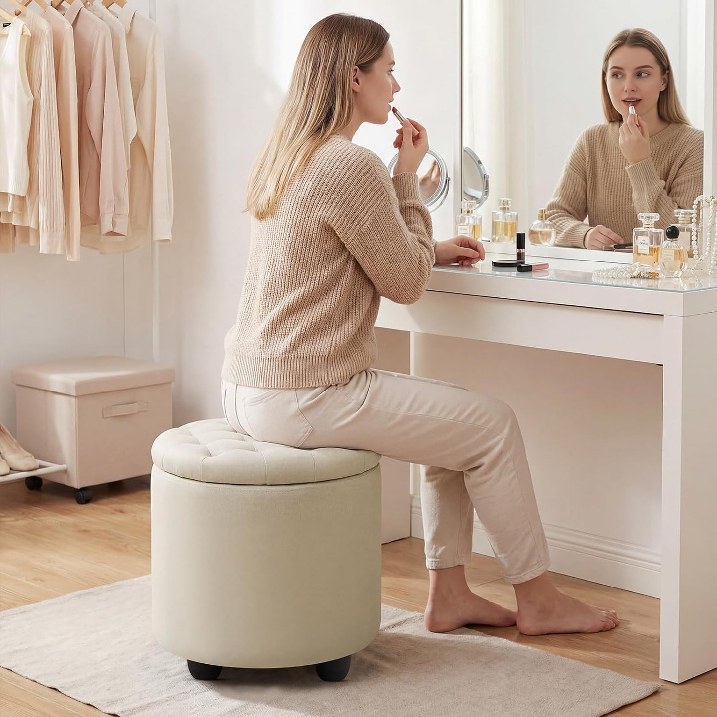 Modern round Storage Ottoman,Button Tufted Ottoman Foot Stools Ottoman Footstool with Removable Lid Storage Ottoman for Living Room, Bedroom, Makeup Room，Beige