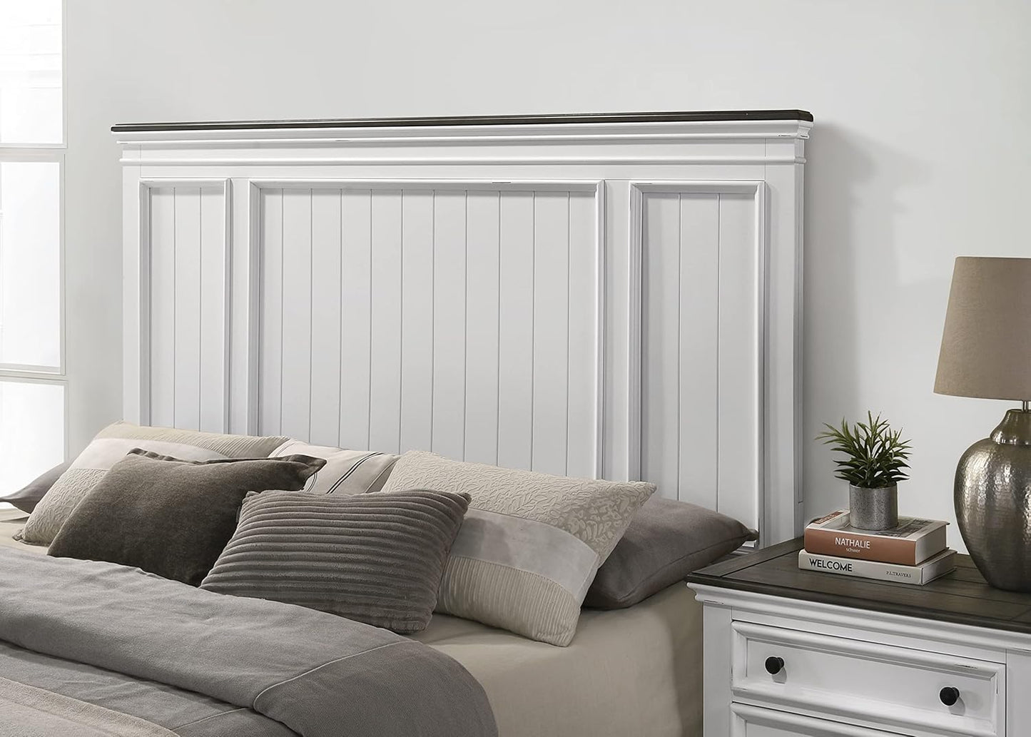 Clelane Shiplap Wood Panel Bed, King, Weathered White and Dark Gray