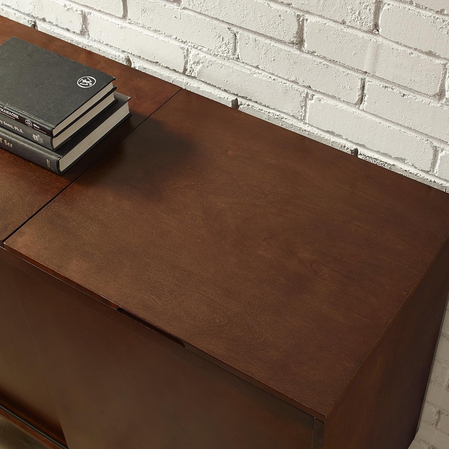 Everett Media Console and Record Player Stand with Storage for Vinyl Records, Mahogany