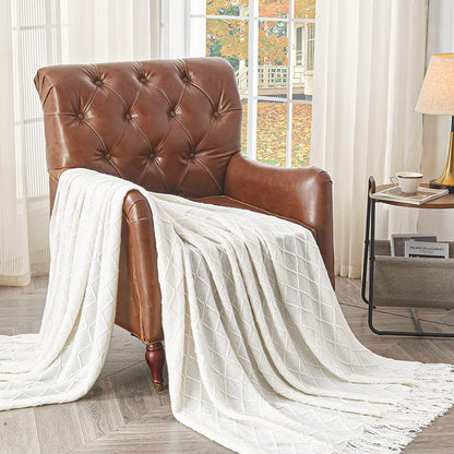 Knitted Throw Blanket for Couch and Bed, Soft Living Room Home Decor Knitted Blanket with Tassel, Outdoor Lightweight Breathable Summer Blanket, Farmhouse Warm Woven Decorative, 50"X60"