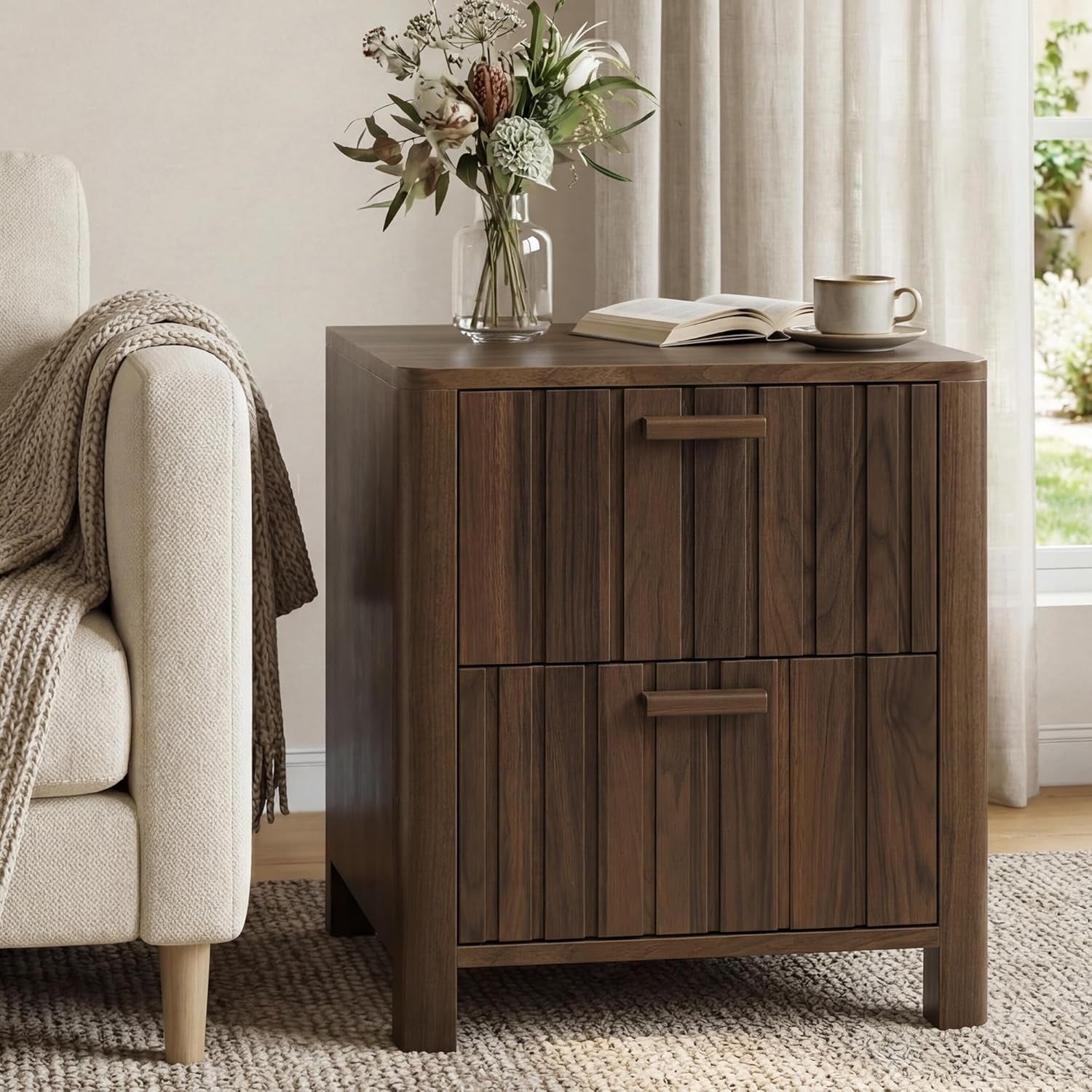 Mid Century Modern Nightstand with 2 Drawers, Fluted Design Bedside Table with Storage, Walnut Finish Night Stand for Bedroom, Study Room