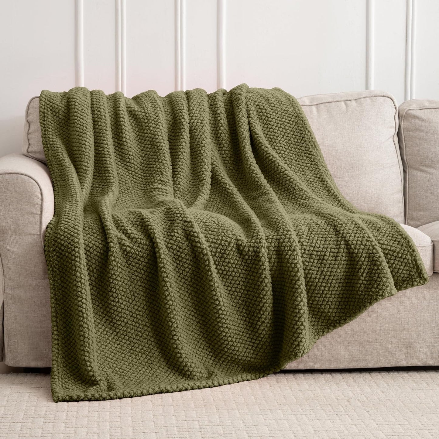 Super Soft 300GSM Green XL Throw Blanket for Couch, Couch Sofa Bed Throw, Lightweight Fuzzy Cozy Blankets for All Seasons Farmhouse, 50X70