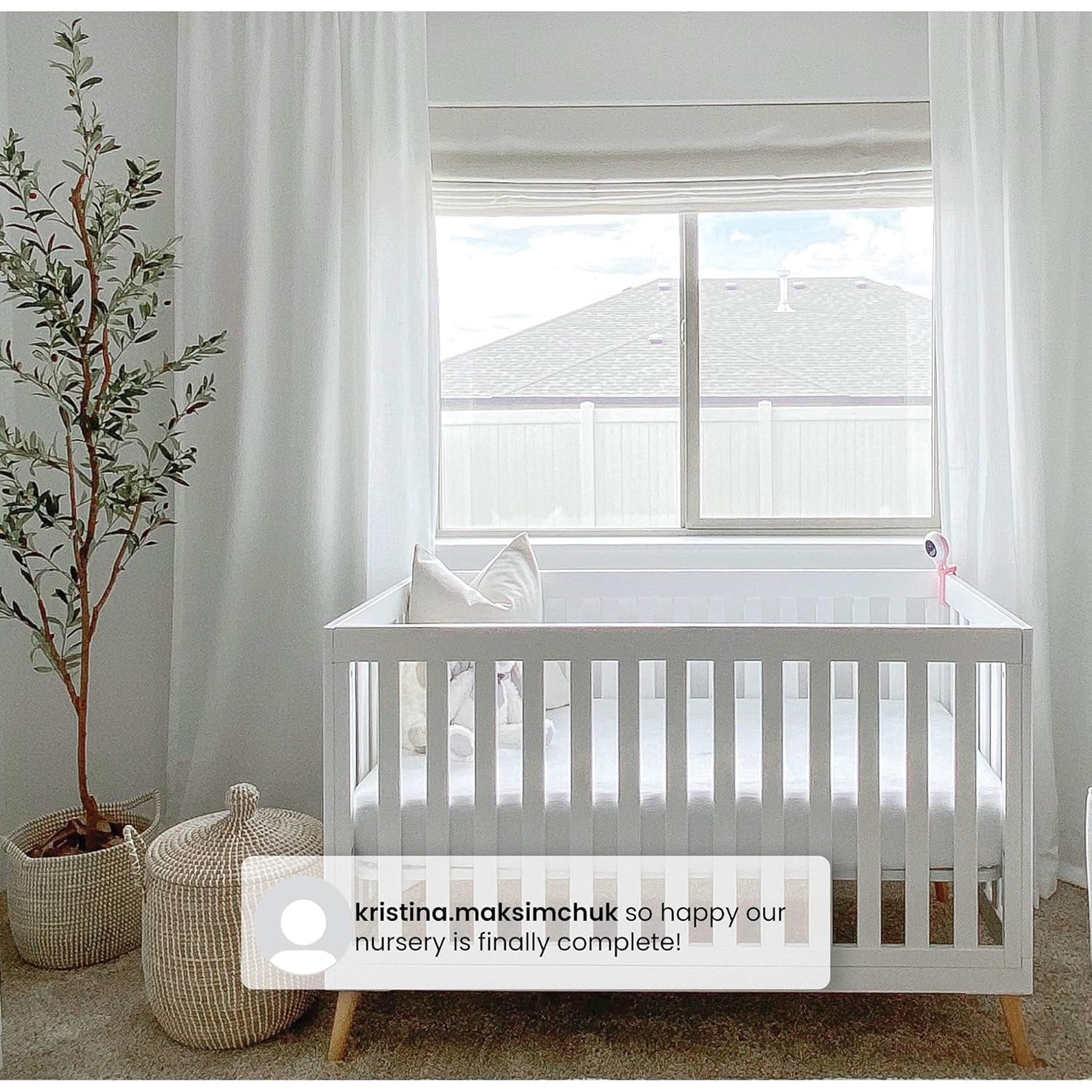 Essex 4-In-1 Convertible Baby Crib, Bianca White with Natural Legs