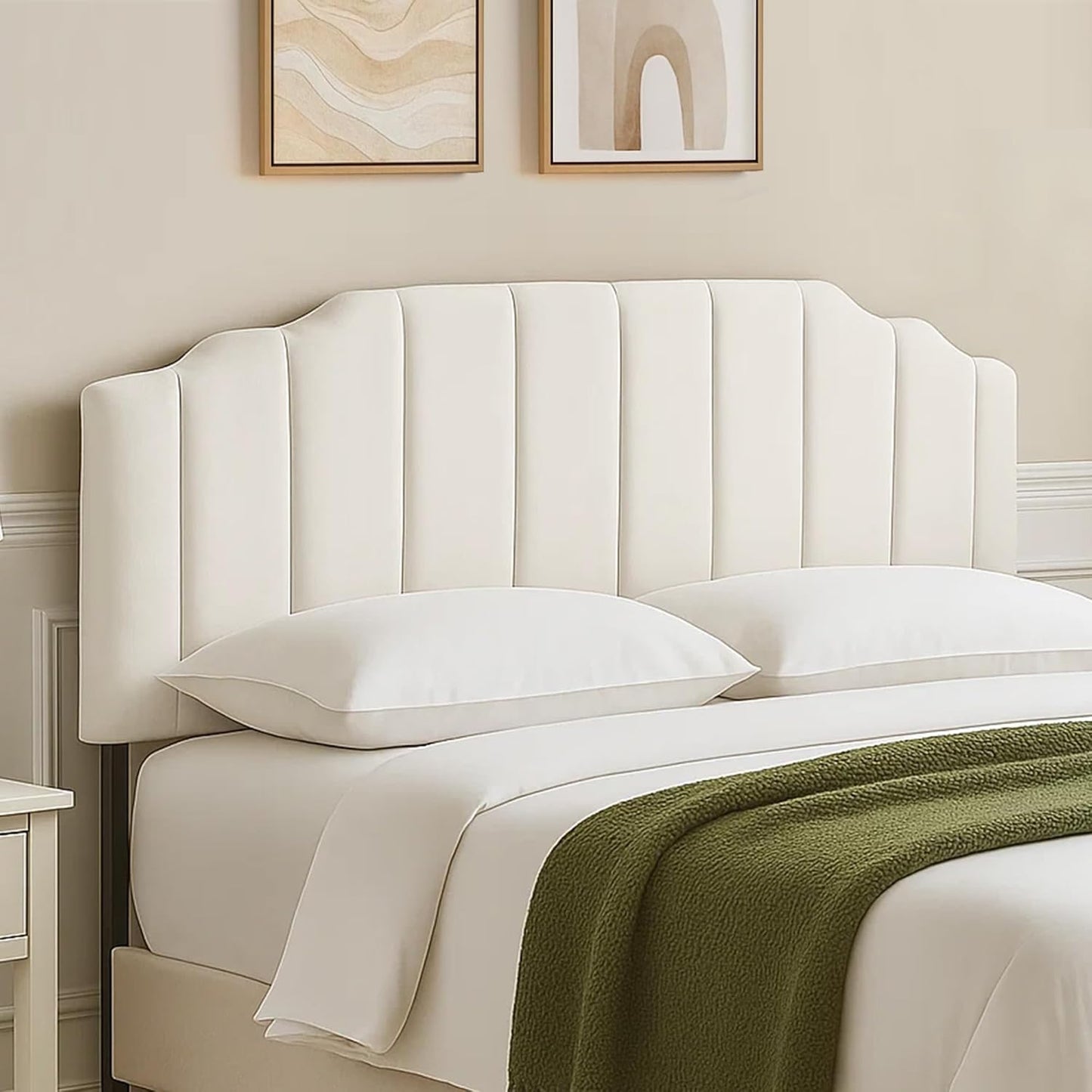 Upholstered Headboard Adjustable Height Queen/King Headboard Cream Velvet Tufted Modern Vertical Channel Design with Stepped Silhouette Top Edge(Beige Queen)