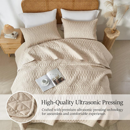 King/Cal King Size Quilt Bedding Set,Beige Lightweight Microfiber Soft Bedspread,Modern Style Geometric Pattern Coverlet Set for All Seasons,3 Piece(1 Quilt,2 Pillow Shams)