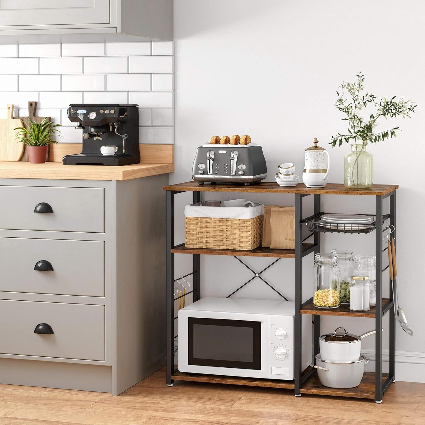Baker'S Rack, Coffee Bar Stand with Charging Station, 33 Inches Tall, Storage Shelves, Pull-Out Wire Basket, Table for Microwave, Kitchen, Rustic Brown and Ink Black UKKS90X