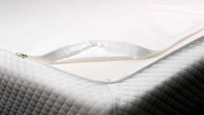 Twin Mattress 5 inch, Medium Firm for Support & Pressure Relief - Cooling Gel Memory Foam - Fiberglass-Free & Certified Safe for Kids - Compatible for Bunk Beds, Daybeds, Trundle (Mattress in a Box)