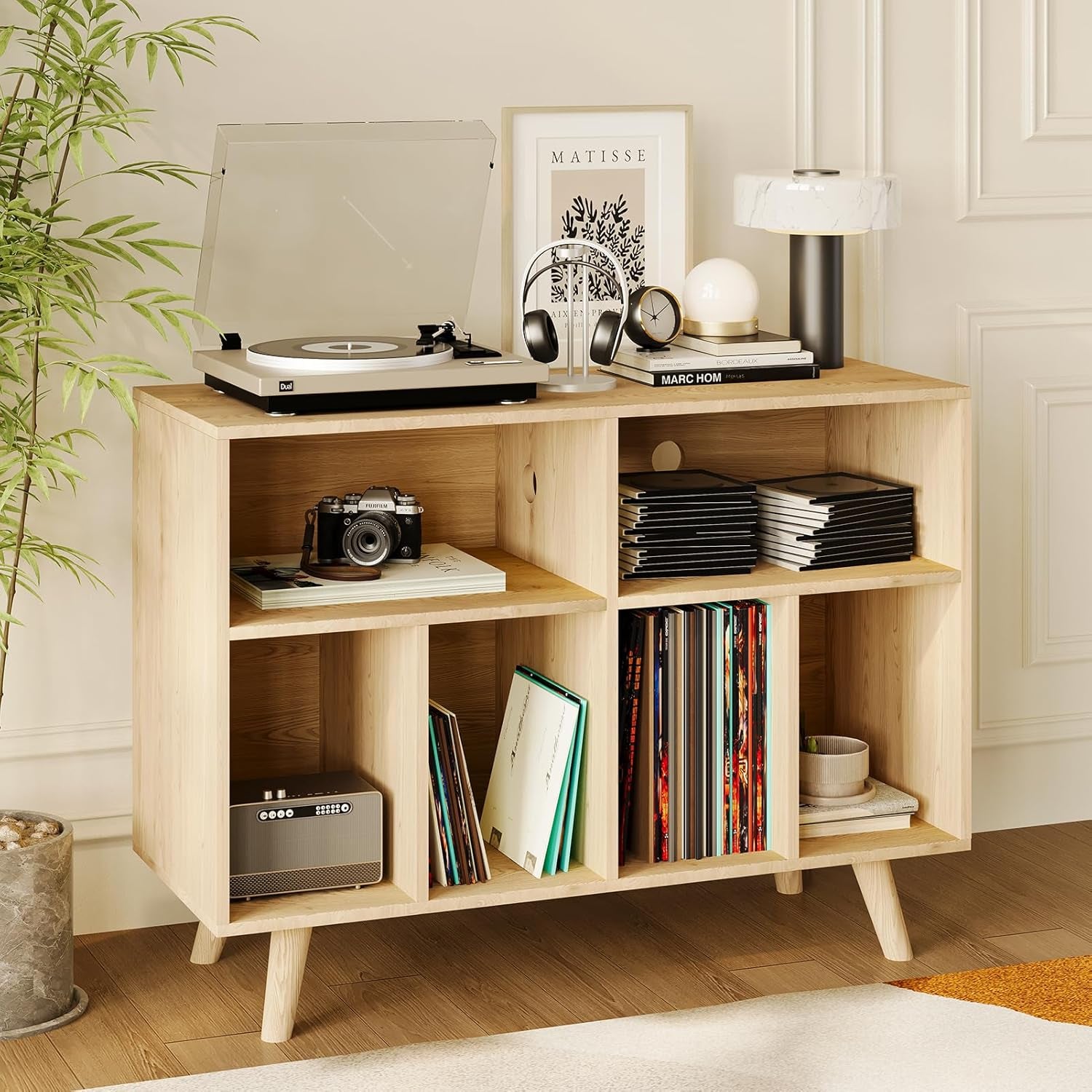Record Player Stand with Vinyl Storage, 39.5In Large Vinyl Record Holder Player Cabinet Wood Turntable Stand up to 350 Albums with Charging Station for Living Room, Natural
