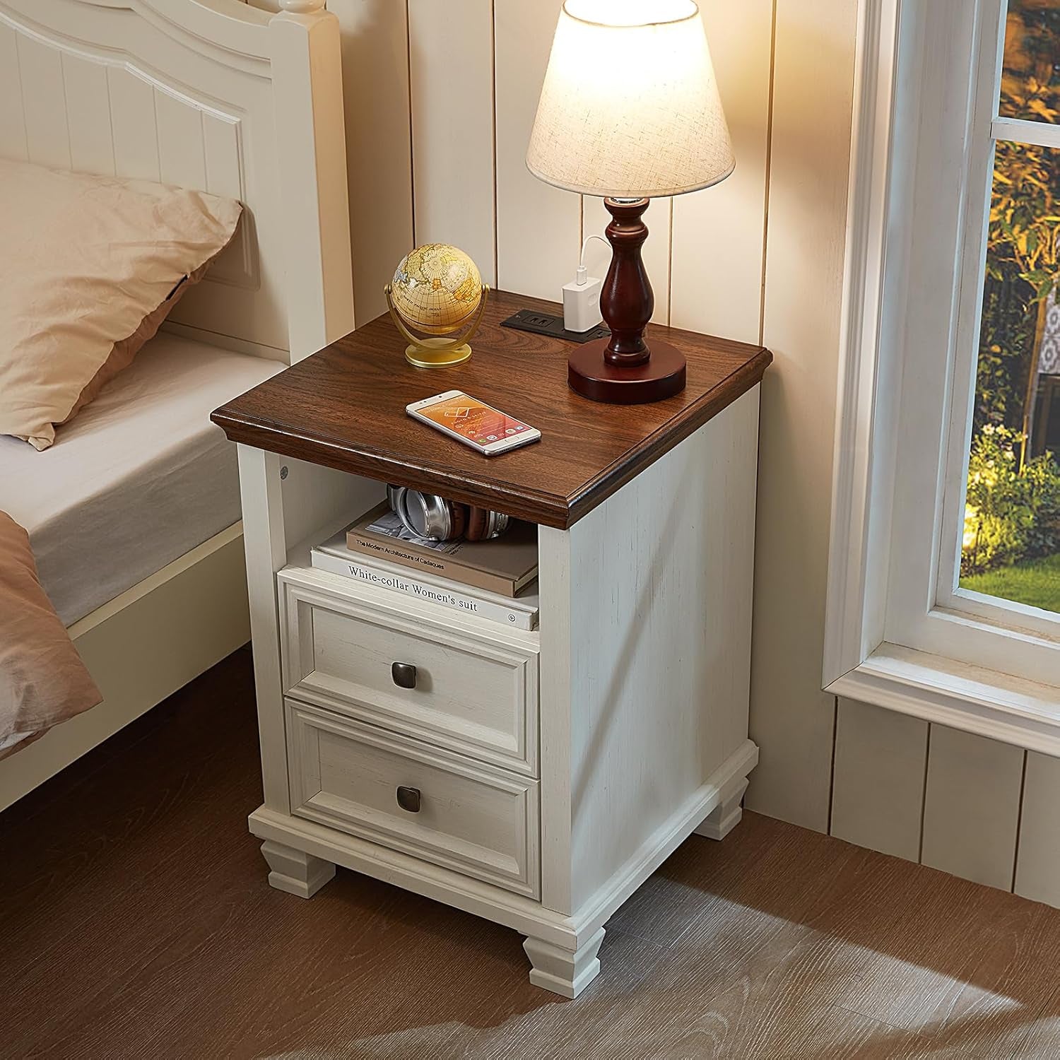 Farmhouse Nightstand Set of 2 with Charging Station, Rustic White Nightstand,2 Drawers End Table for Living Room,Bedside Table with Open Shelf for Bed Room,White