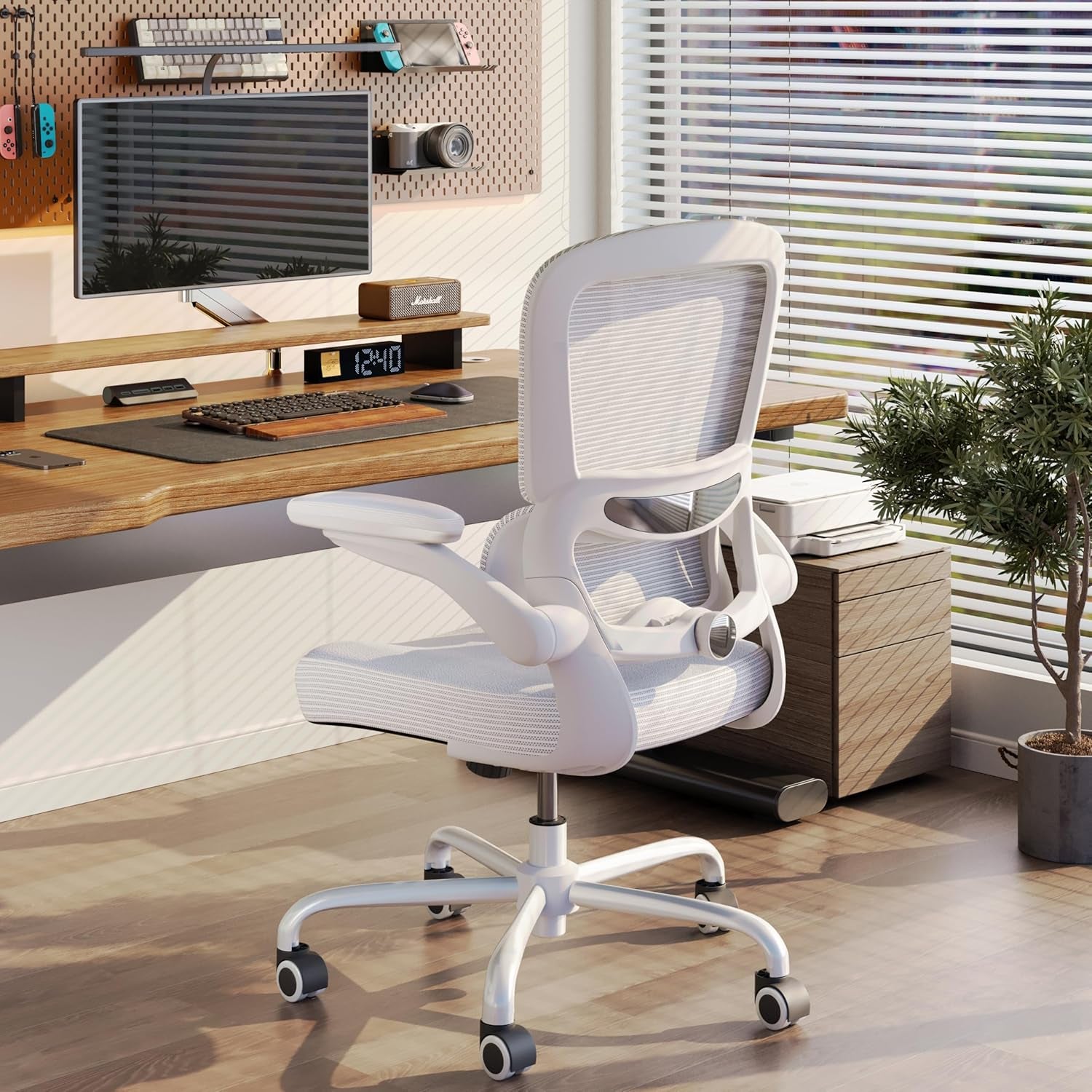 Ergonomic Office Chair - Desk Chair with Adjustable Lumbar Support Computer Chair - Mesh Comfy Chair with Flip-Up Armrests - Gaming Chairs for Adults Home Office (Leather, White)