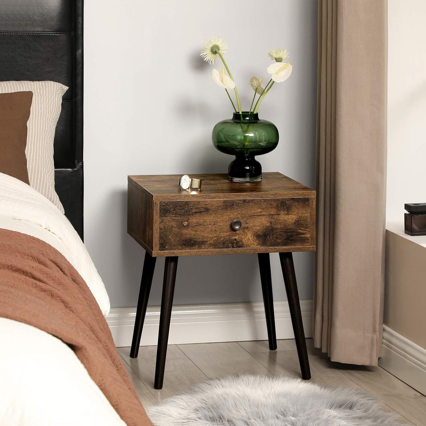 Nightstand, Sofa Side Table, End Table with a Drawer and Tapered Legs, Retro Style, for Bedroom, Rustic Brown ULET176B01
