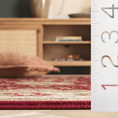 SAFAVIEH Lyndhurst Collection Accent Rug - 2'3" x 4', Red & Ivory, Traditional Oriental Design, Non-Shedding & Easy Care, Ideal for High Traffic Areas in Entryway, Living Room, Bedroom (LNH212F)