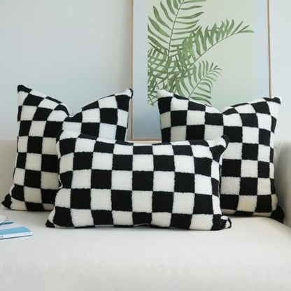 Decorative Throw Pillow Covers Luxury Style Checkerboard Pattern Cushion Case Super Soft Faux Fur Wool Pillowcases for Couch Bedroom Pack of 2 (Black, 18 x 18-Inch)