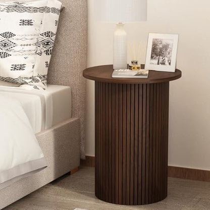 Round Fluted End Table, Small Accent Pedestal Side Table, Wood Fluted Nightstand Bedside Table for Living Room, Bedroom, Handcrafted Finish, Brown