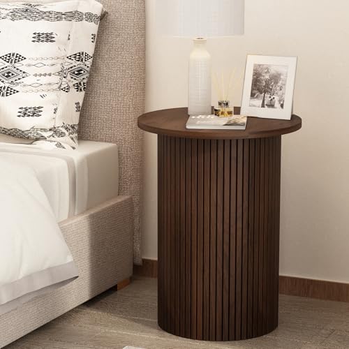 Round Fluted End Table, Small Accent Pedestal Side Table, Wood Fluted Nightstand Bedside Table for Living Room, Bedroom, Handcrafted Finish, Brown