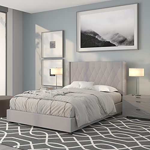 Riverdale Full Size Tufted Upholstered Platform Bed in Light Gray Fabric, view 2