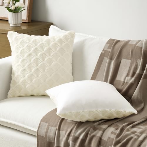 Boho Pillow Covers 18x18 Inch Set of 2 Decorative Throw Pillow Covers for Sofa Couch Living Room Bedroom Bohemia Modern Farmhouse Cream Fur Cute Pillows Home Decor