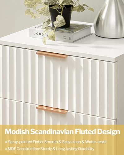 Night Stand Set 2, Fluted Glossy Nightstands Set of 2 with Drawers | Wide Modern White Storage Bedside Table for Bedroom, End Side Table with Golden Metal Legs and Handles, 2 Pieces