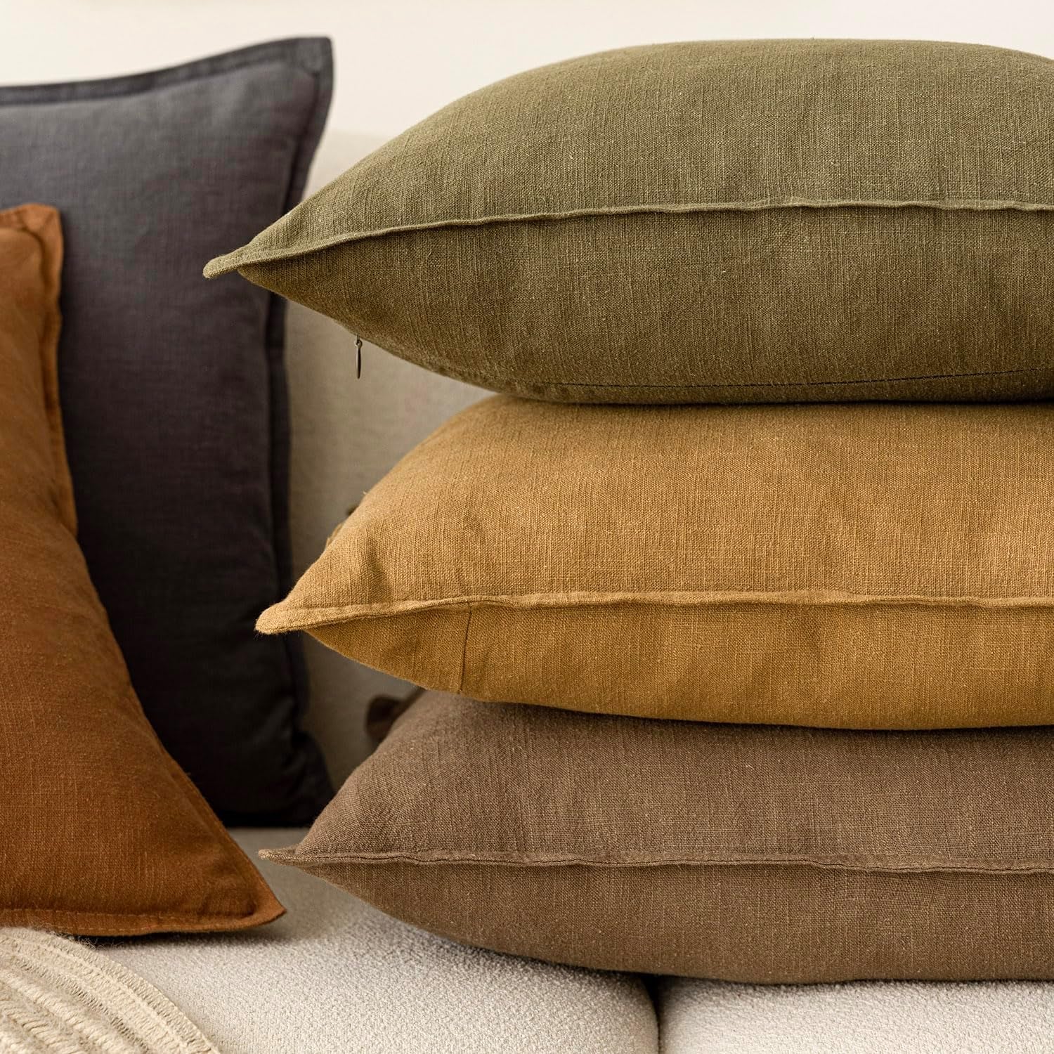Pack of 2, Decorative Linen Soild Throw Pillow Covers Soft Accent Cushion Case Boho Farmhouse Neutral Pillowcase for Chair Couch Sofa Bedroom Living Room Home Decor 20 X 20 Inch Light Brown
