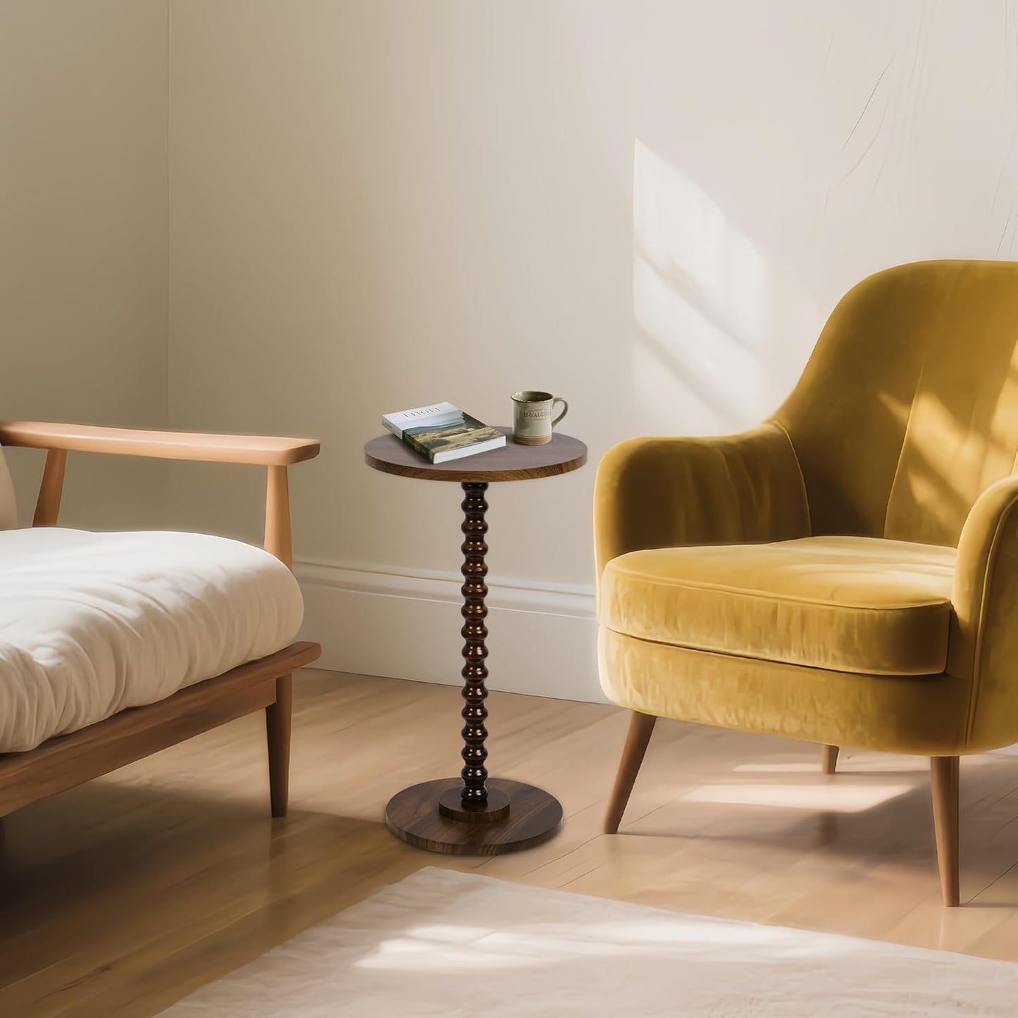 Round Side Table, Small End Table for Small Space, Modern Accent Table with Solid Wood Leg, Easy Assembly for Living Room, Bedroom, Corners, and Office (Rustic Brown)