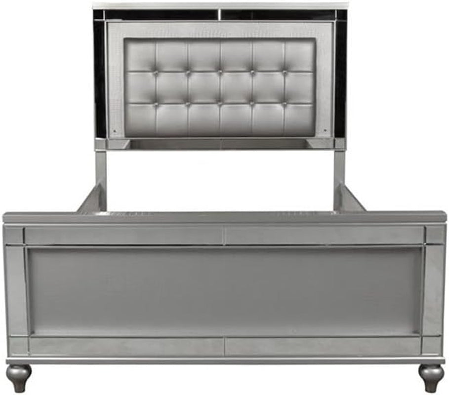 4-Piece Wood Queen Bedroom Set with Nightstand in Silver