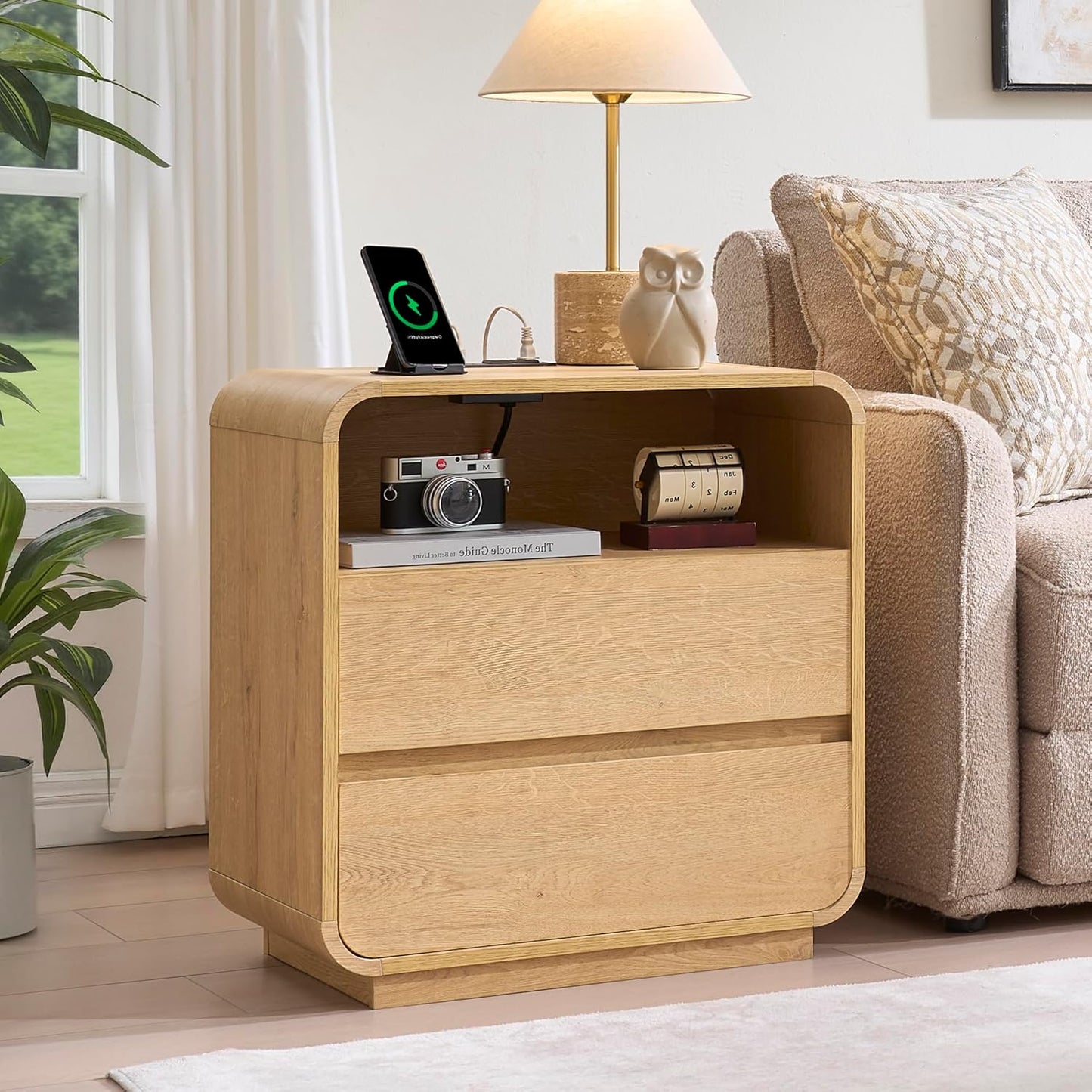 Modern Nightstand Set of 2, 23.2" Large Wood Bedside Table with Charging Station & Curved Profile, 2 Storage Drawers Side Table, Mid-Century End Table Night Stand for Bedroom Sofa Natural