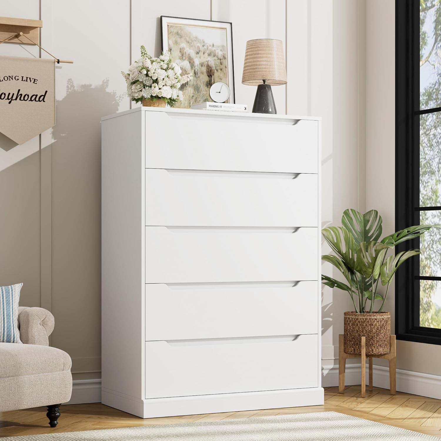 Modern 5 Drawer Dresser for Bedroom, Tall Chest of Drawers with Storage, Large Wood Cloth Storage Organizer with Cut-Out Handle, Accent Storage Cabinet for Living Room, Hallway, Classic White