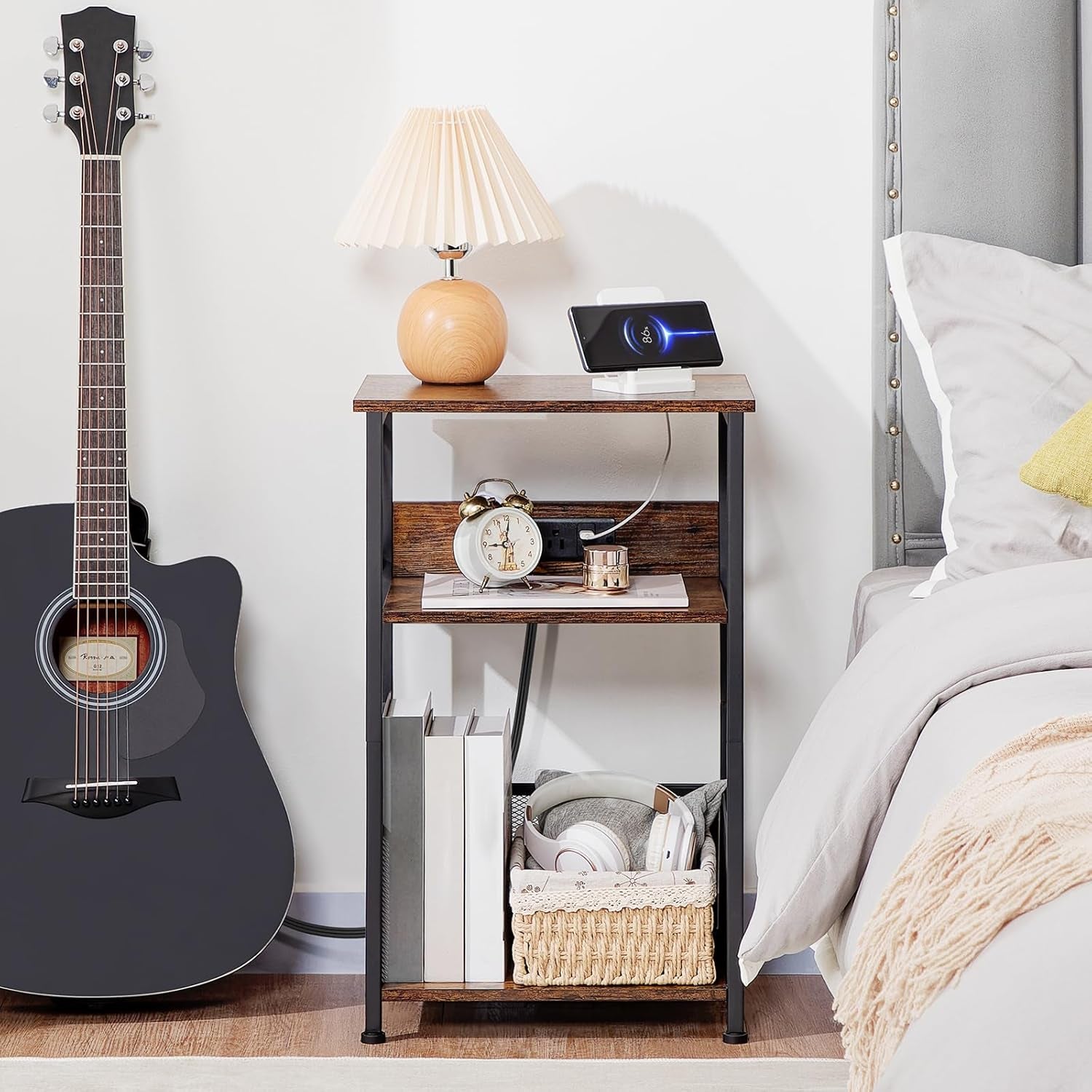 Record Player Stand with Charging Station, Turntable Stand with Storage Cabinet, 3 Tier End Table Hold up to 100 Albums, Record Table for Vinyl, Living Room, Rustic Brown, HETCD01BR-1